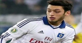 bayern-munih-hakan-calhanoglu-nun-pesinde-futbolistan