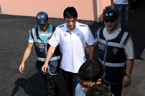 İstanbul BŞB'li İbrahim Akın; Psikolojik baskı nedeniyle suçu kabul