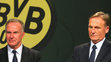  Almanya Bundesliga takımlarından Borussia Dortmund Kulübü CEO'su Hans-Joachim Watzke'nin, Bayern Münih Yönetim Kurulu Başkanı Karl-Heinz Rummenigge'yi kulübün iç işlerine karışmakla suçladığı bildirildi.